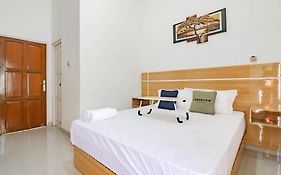 Urbanview Hotel Bundaran Besar Palangkaraya